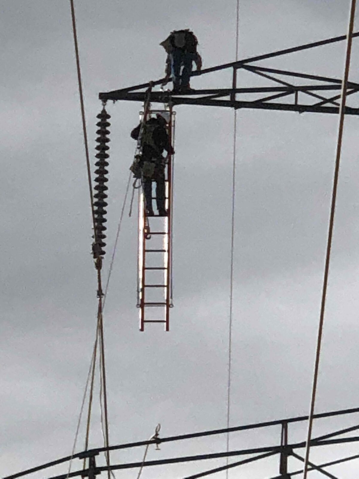 Power Linemen 1 GANG